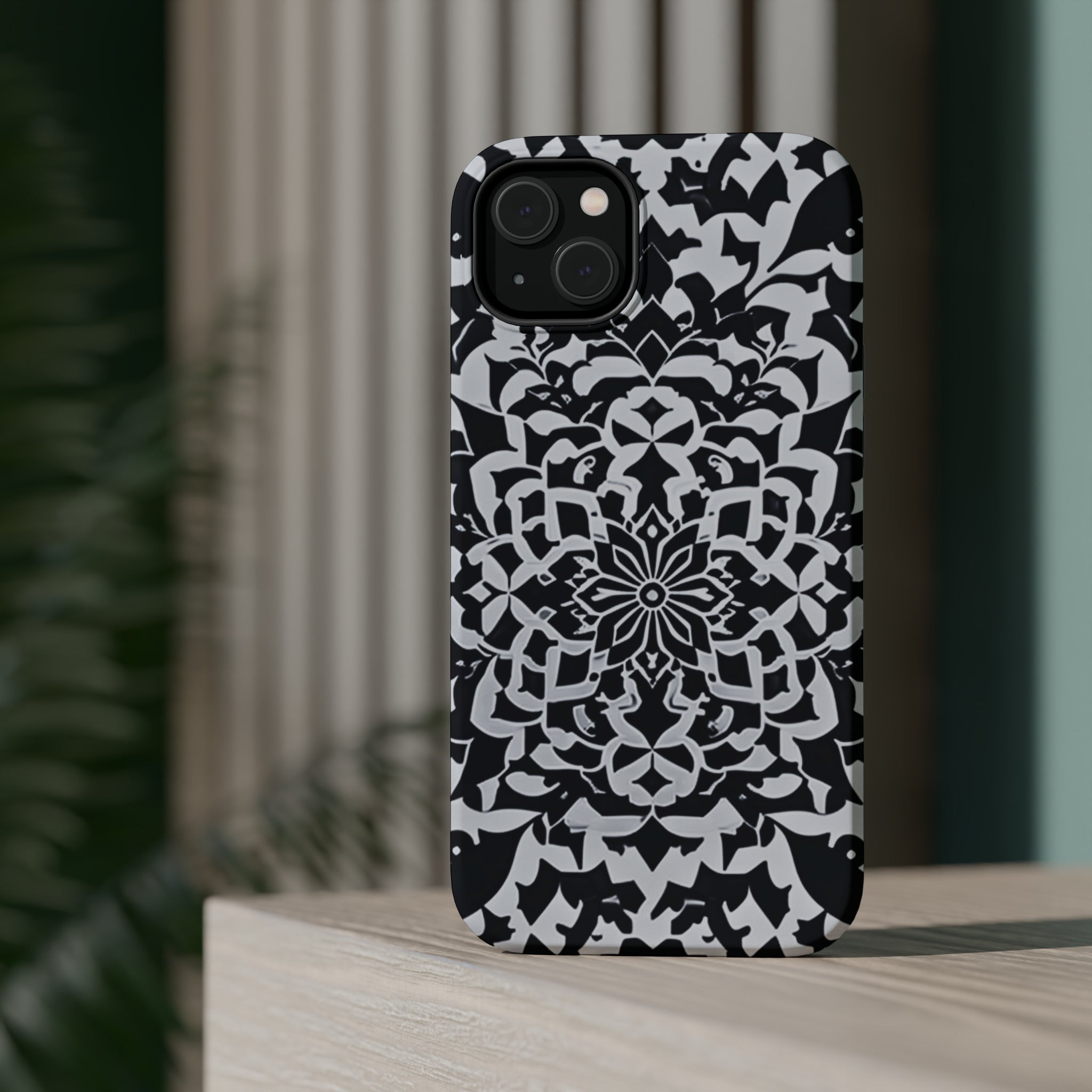 Royal Maze MagSafe Tough Cases